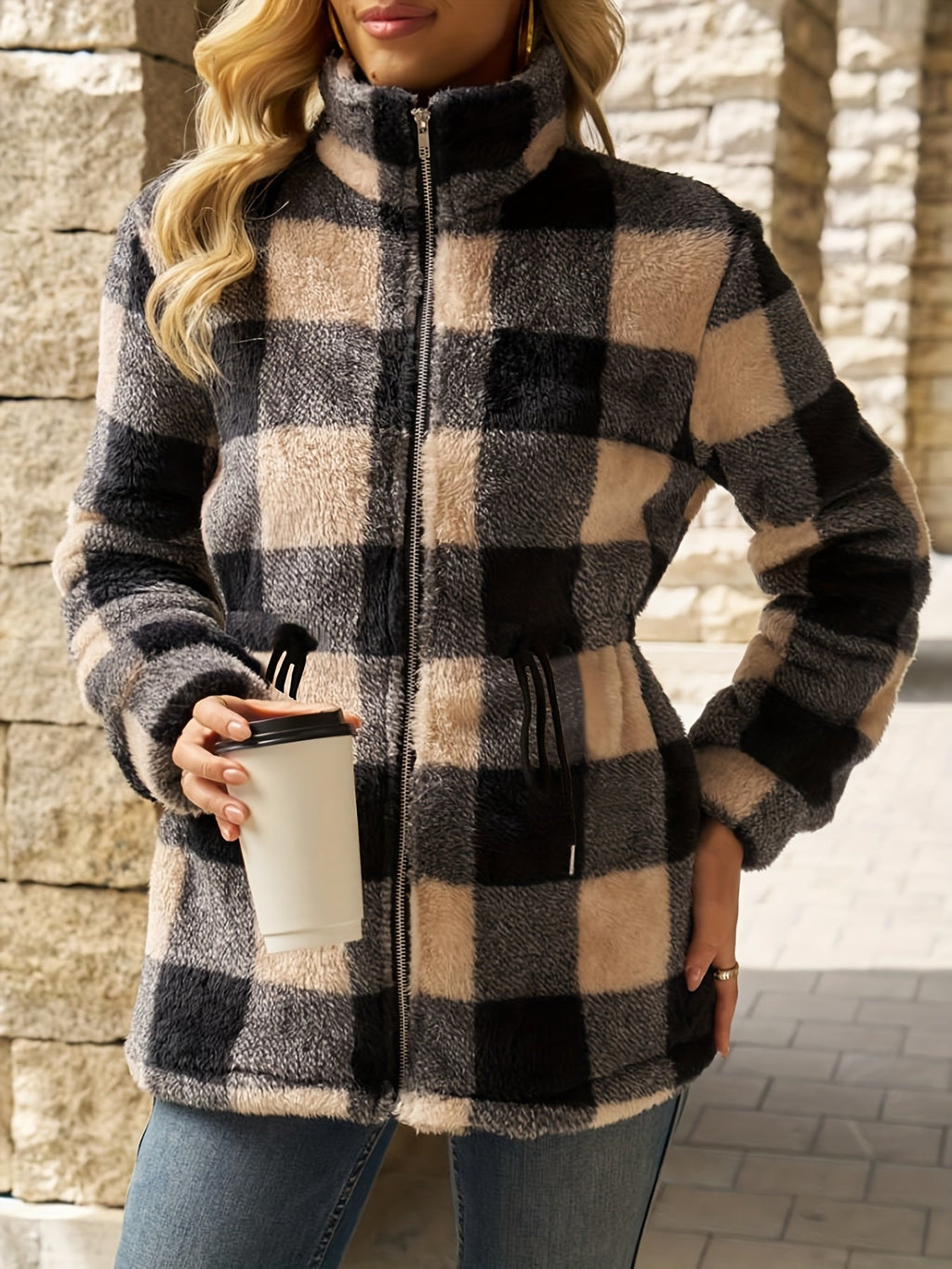 Cozy Checked Hooded Jacket – Casual Wear, Outdoor Activities