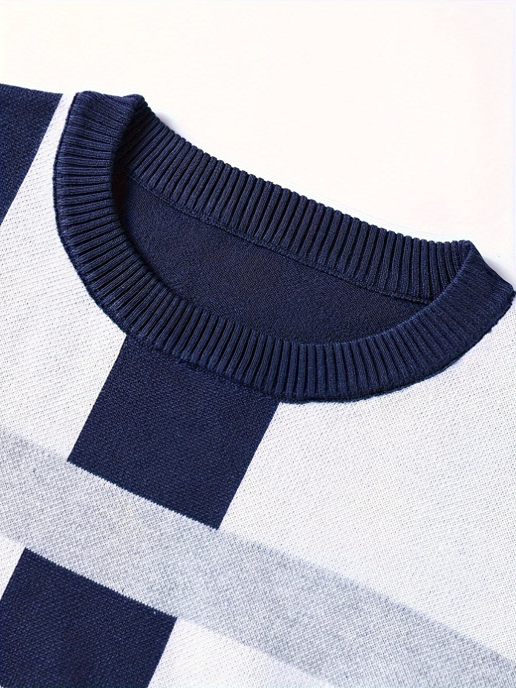 Modern Colorblock Sweater – Casual Wear, Stylish Layering