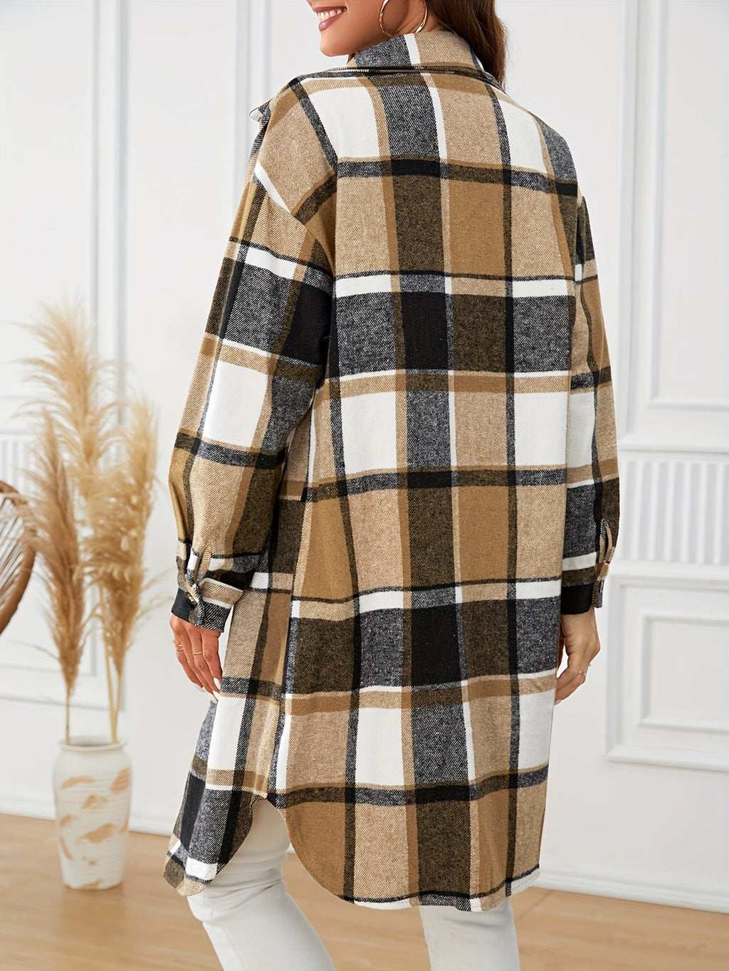Longline Plaid Coat – Casual Wear, Stylish Layering