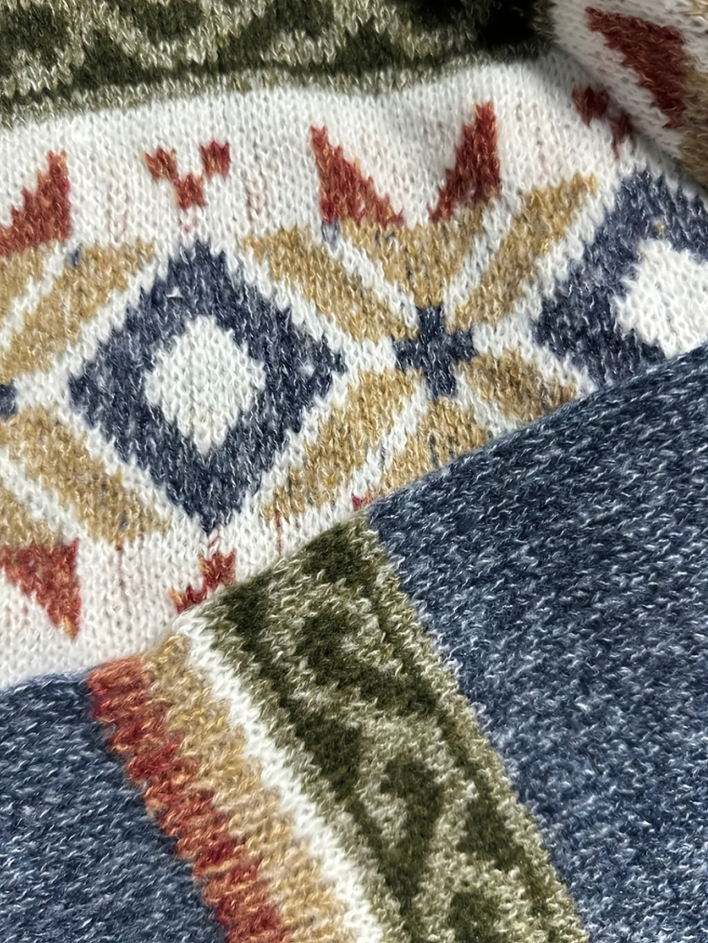 Patterned Button-Front Cardigan – Casual Wear, Layering