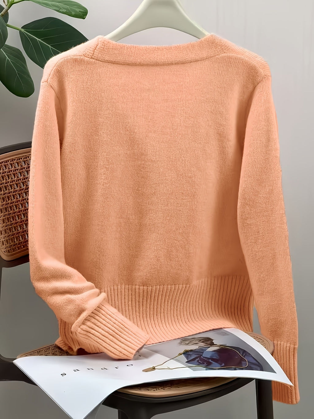 V-Neck Cardigan Heart-Button – Casual Wear, Layering