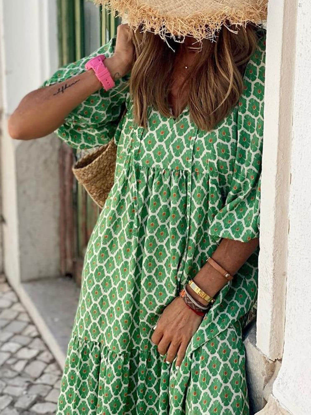 Bohemian Maxi Dress with Vibrant Print - Casual Summer Wear for Women