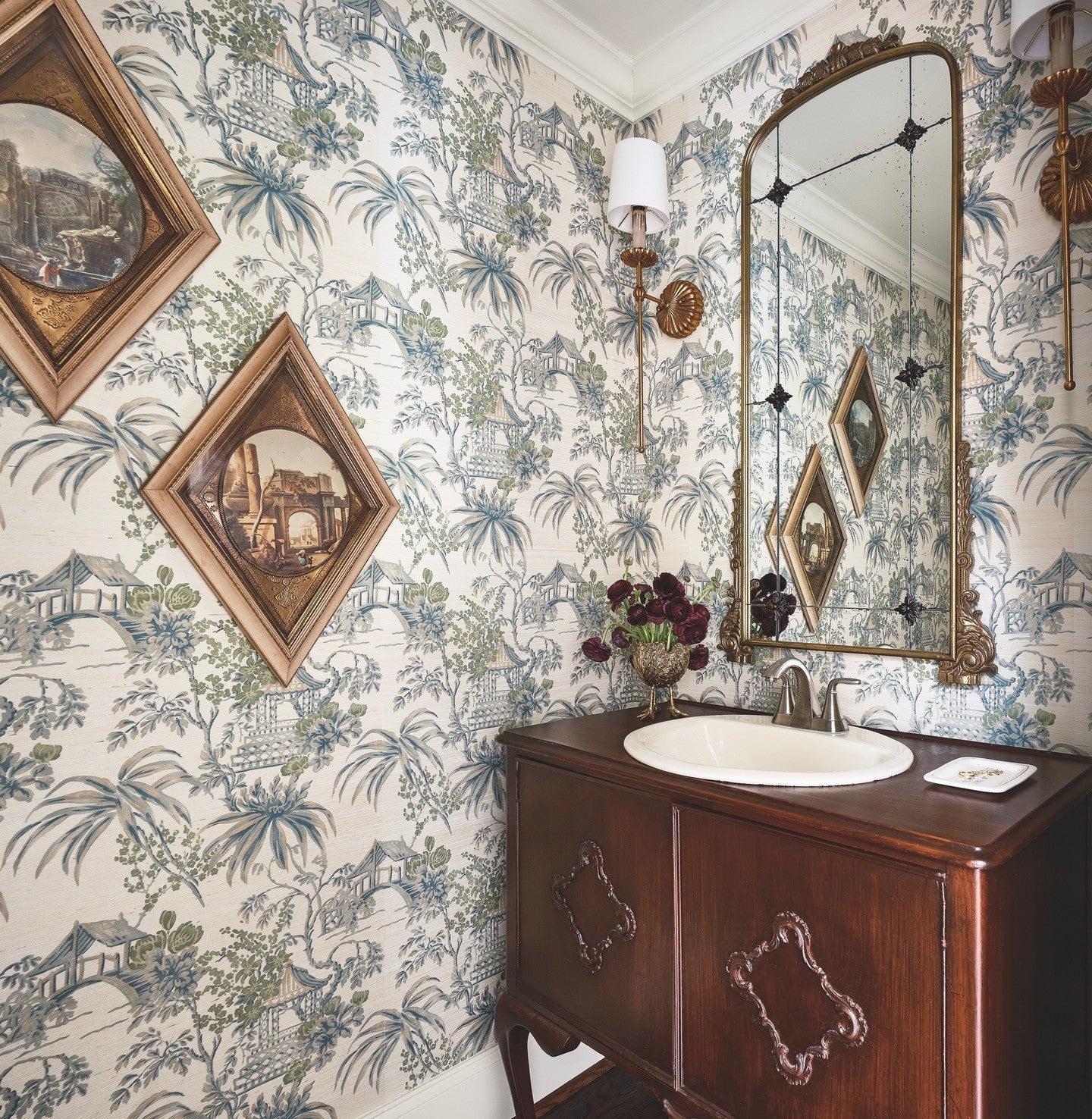 Candle-Style Wall Lamp - Metal and Glass Design for Living Room, Bedroom, or Hallway Lighting