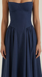 Corset Midi Dress in Elegant Fabric - Perfect for Formal Events and Special Occasions