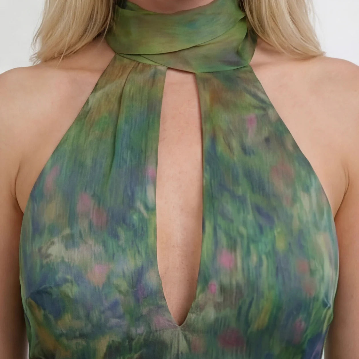 Floral Maxi Dress in Lightweight Fabric for Summer Parties and Events