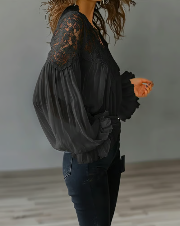 Floral Print Blouse in Lightweight Fabric for Casual Wear