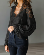 Floral Print Blouse in Lightweight Fabric for Casual Wear