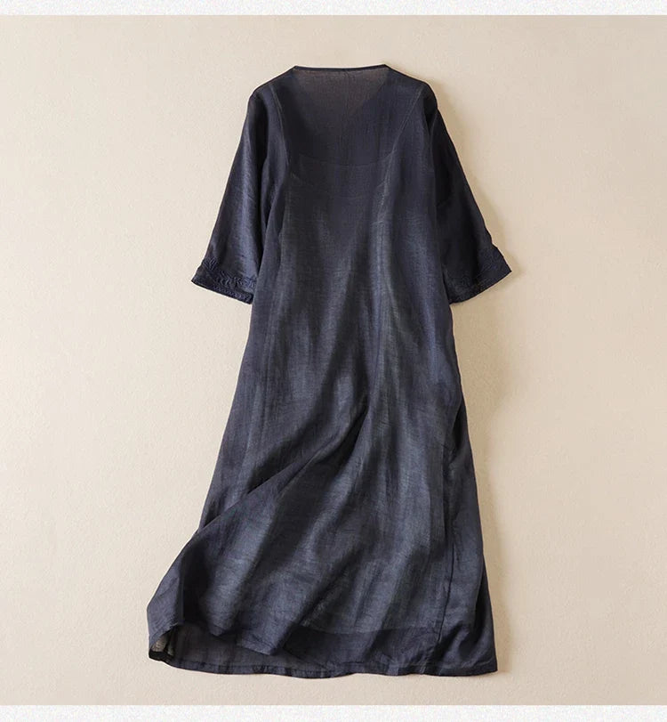 Garden Embroidery Midi Dress in Cotton for Casual Spring Outings