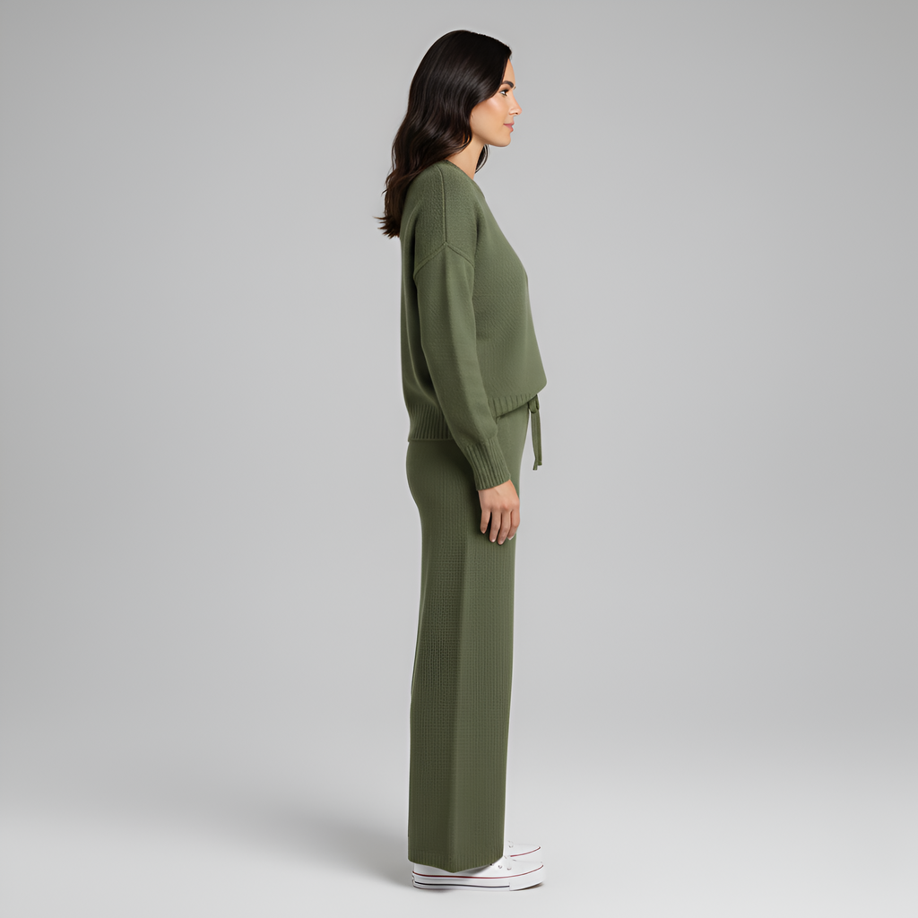 Soft Knit Women's Loungewear Set - Comfortable Casual Outfit for Home Relaxation