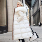 Fur-Hooded Winter Parka for Women – Stylish, Warm & Perfect for Outdoor Activities