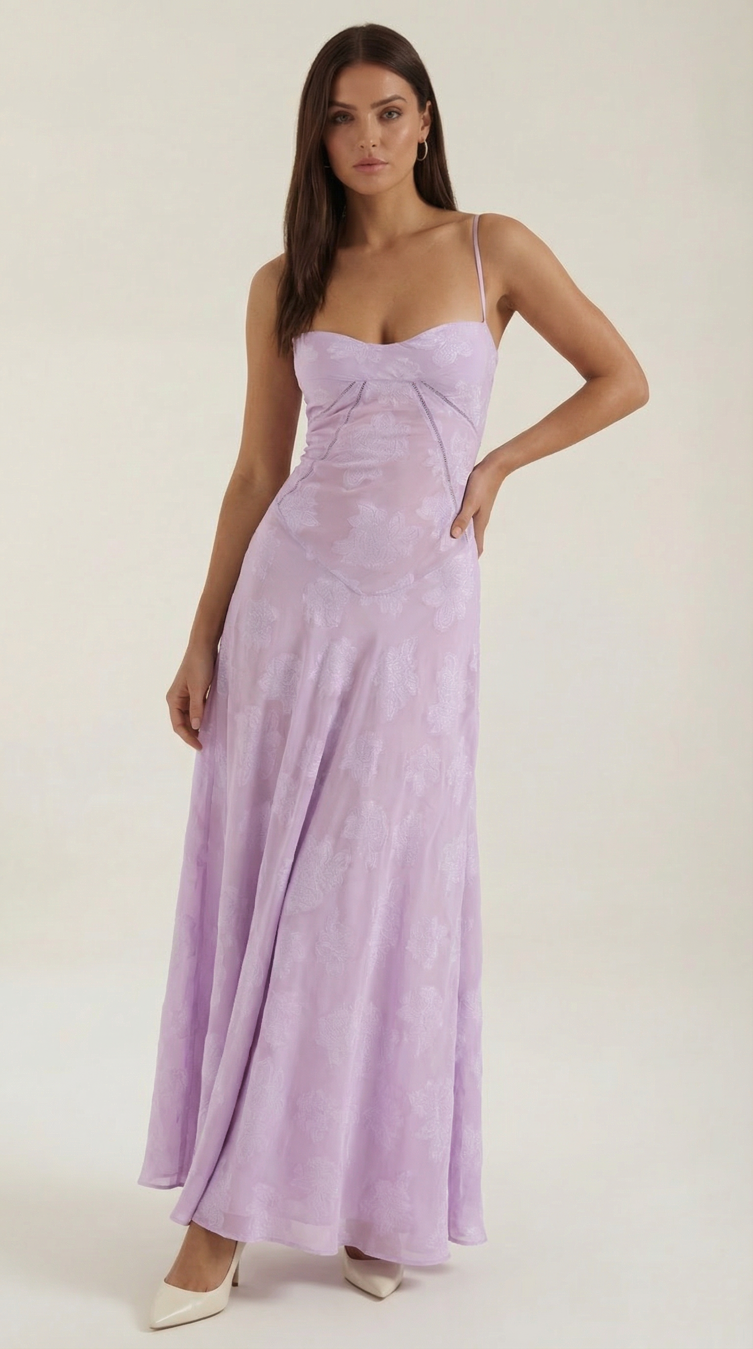 Lace Maxi Dress for Women - Elegant Arabelle Design - Perfect for Formal Events and Special Occasions