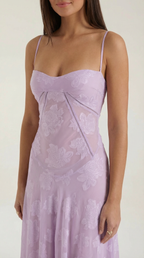 Lace Maxi Dress for Women - Elegant Floral Design - Perfect for Formal Events and Special Occasions
