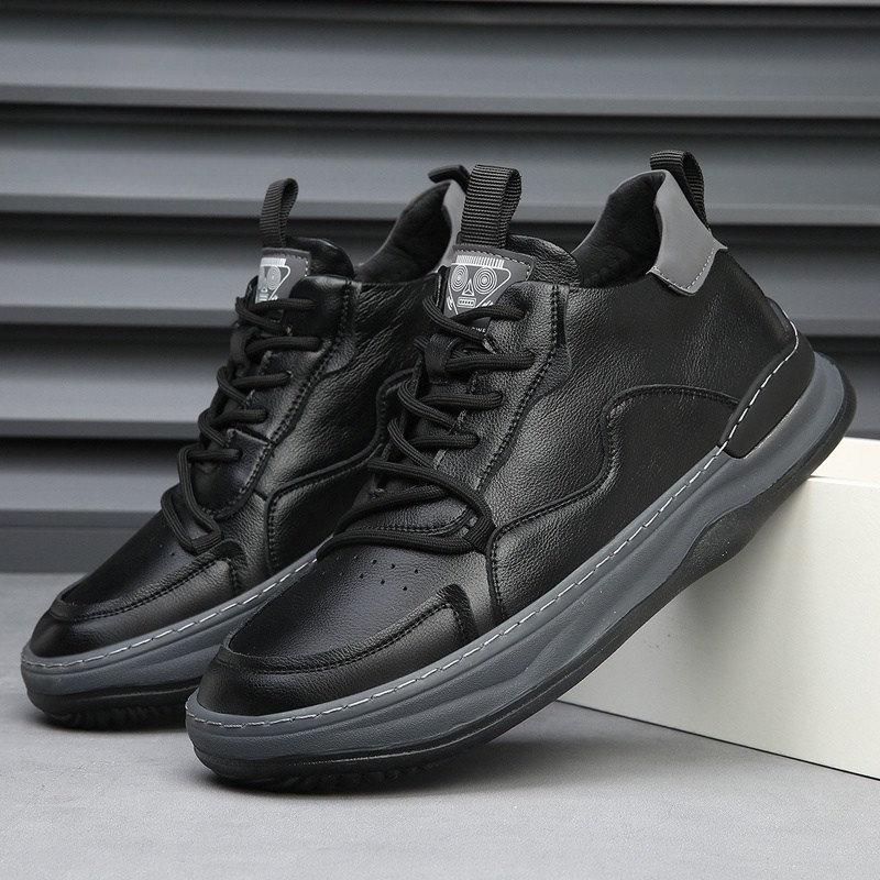 Leather Trainers for Men - Casual Style Sneakers for Everyday Wear