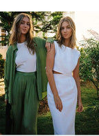 Linen Crop Top for Women - Clean Design, Casual Style, Everyday Wear