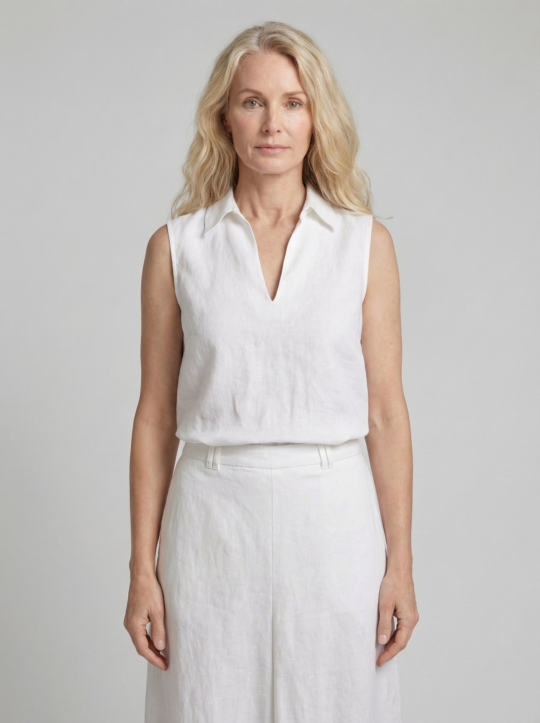 Linen Women's Co-ord Set: Sleeveless V-Neck Top & Skirt for Casual Wear