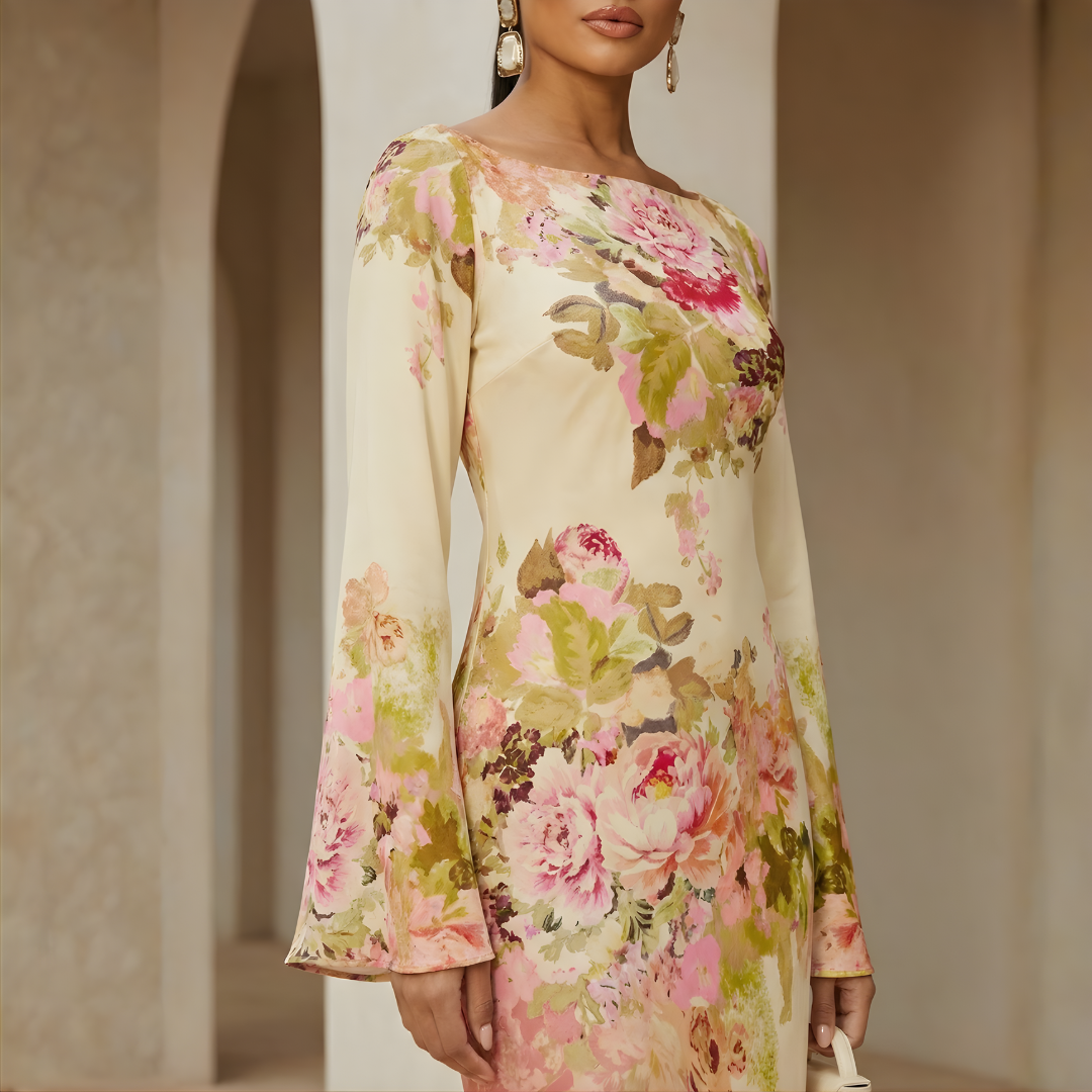 Long Sleeve Maxi Dress in Soft Fabric for Evening Parties and Events