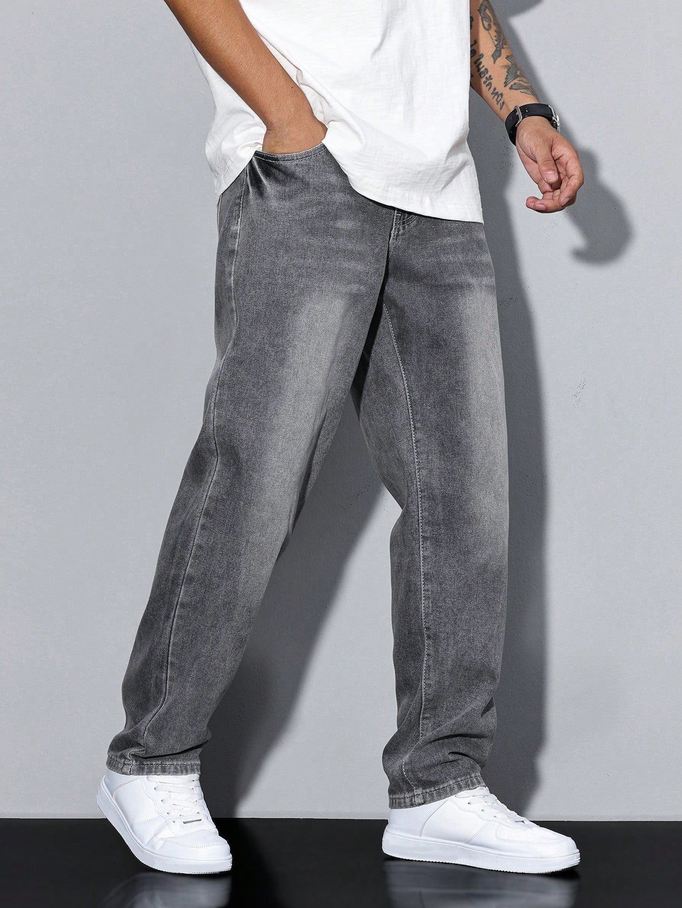 Men's Baggy Jeans | Relaxed Fit Denim | Casual Urban Style | Everyday Wear for Comfort and Versatility