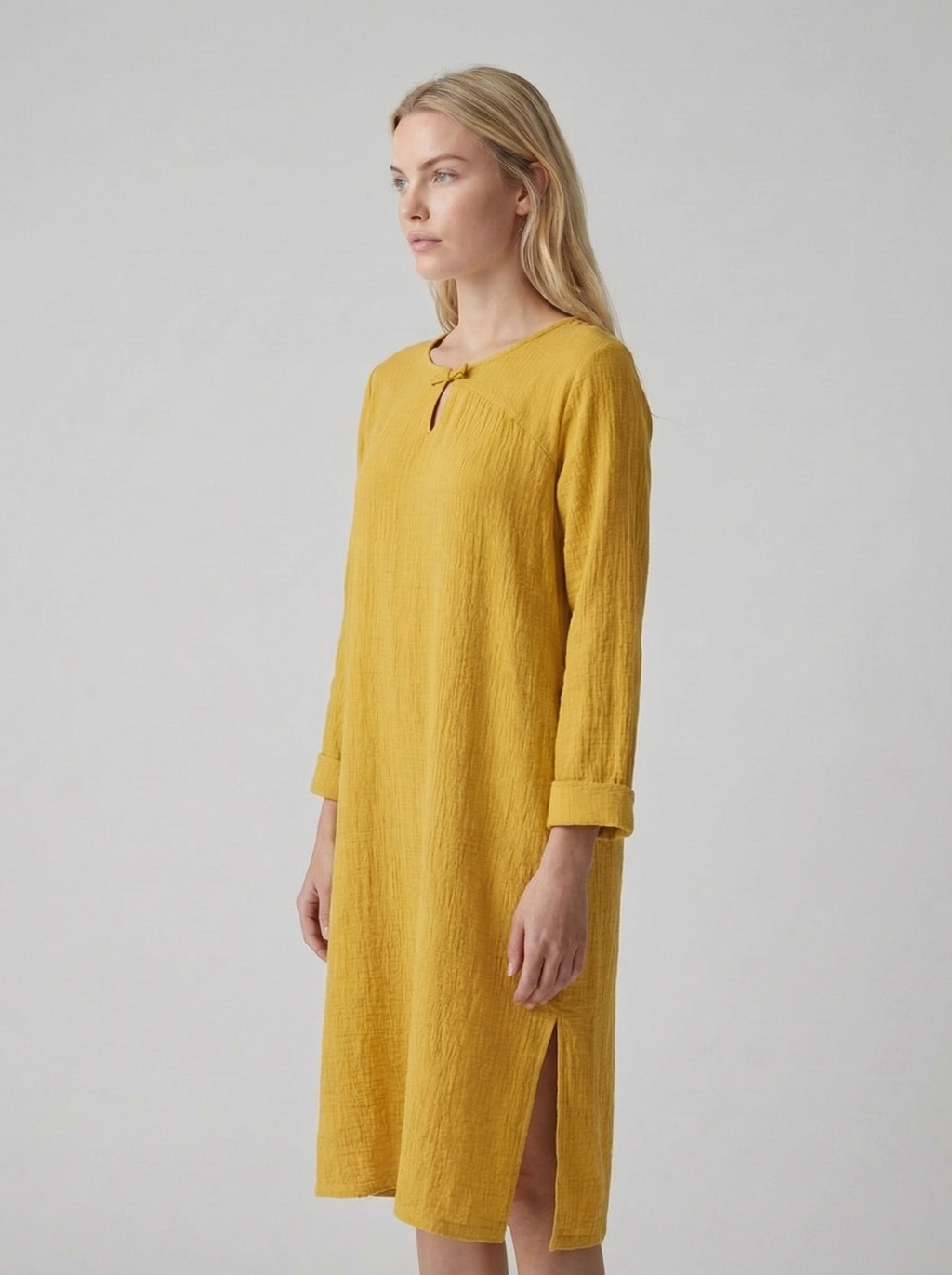 Oversized Maxi Dress in Cotton Linen with Long Sleeves for Casual Wear
