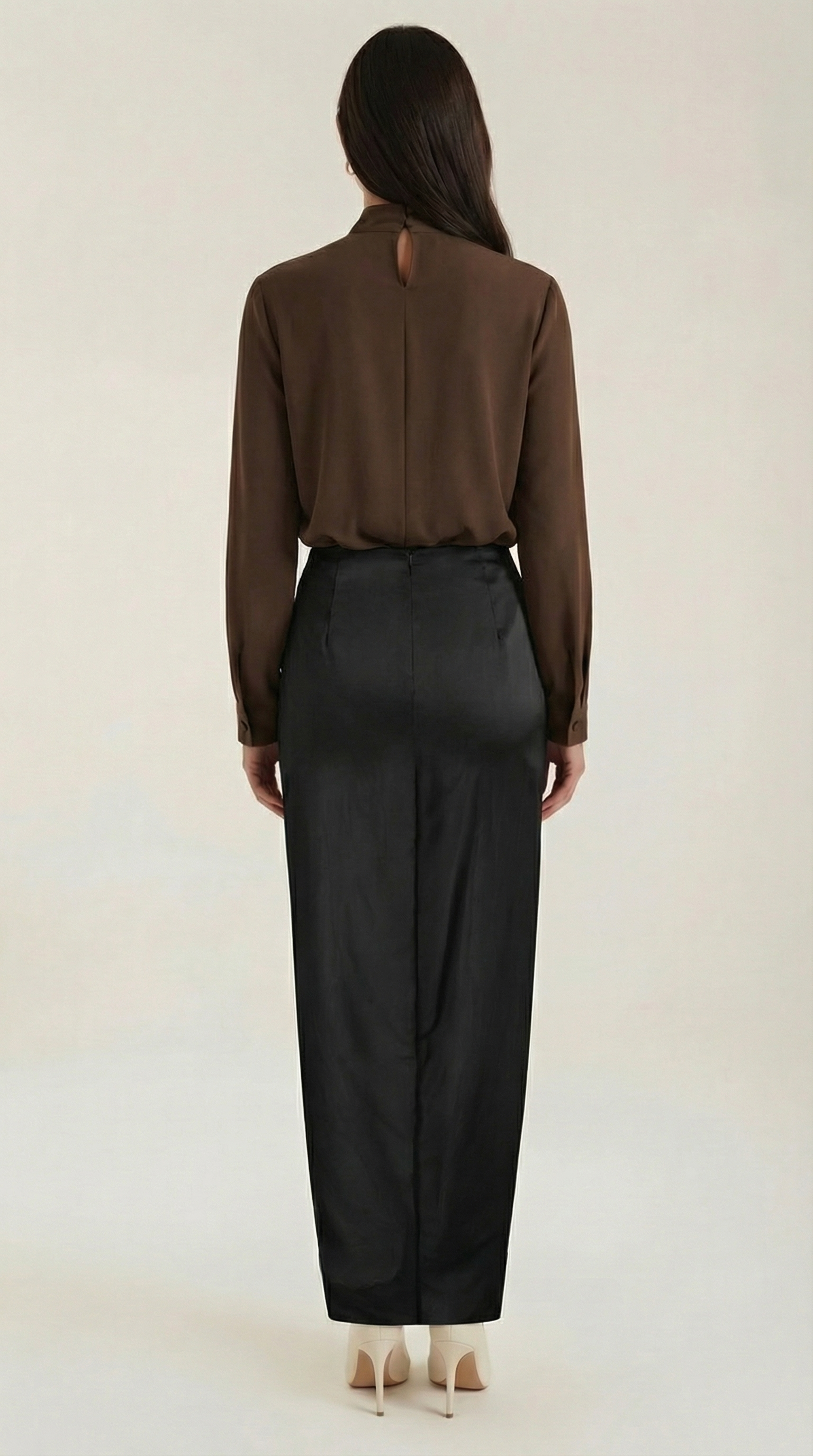 Ruched Midi Skirt in Soft Fabric - Elegant Casual Wear for Women - Versatile Everyday Style