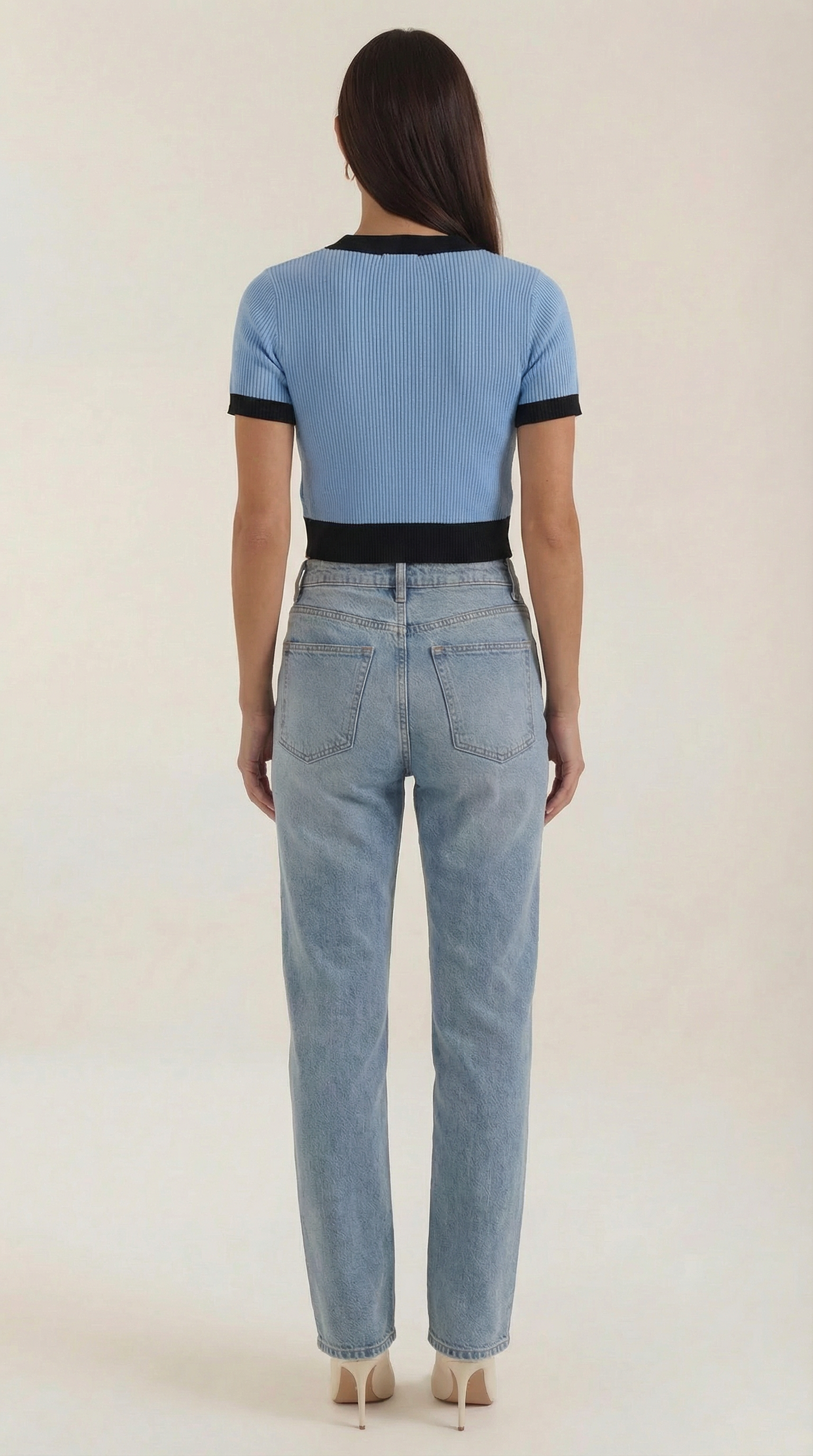 Short-Sleeve Nerina Top in Soft Cotton - Casual Everyday Wear for Women