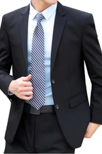 Slim Fit Men's Formal Business Suit - Classic Design for Professional Attire