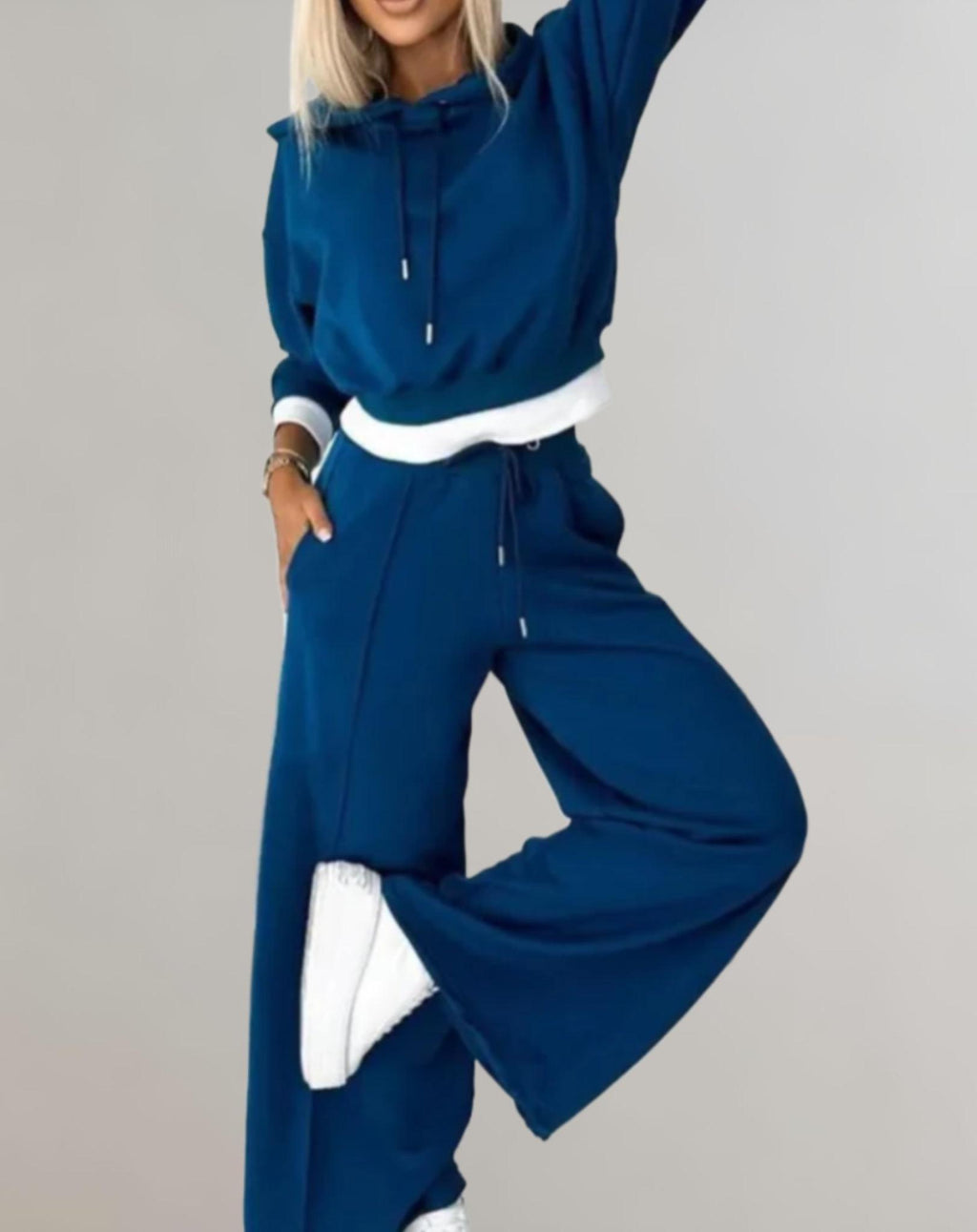 Women's Casual Two-Piece Tracksuit Set | Comfortable Fit | Everyday Wear