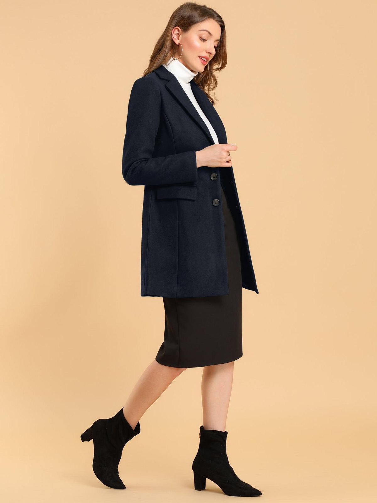 Women's Classic Wool Coat with Collar – Casual, Office