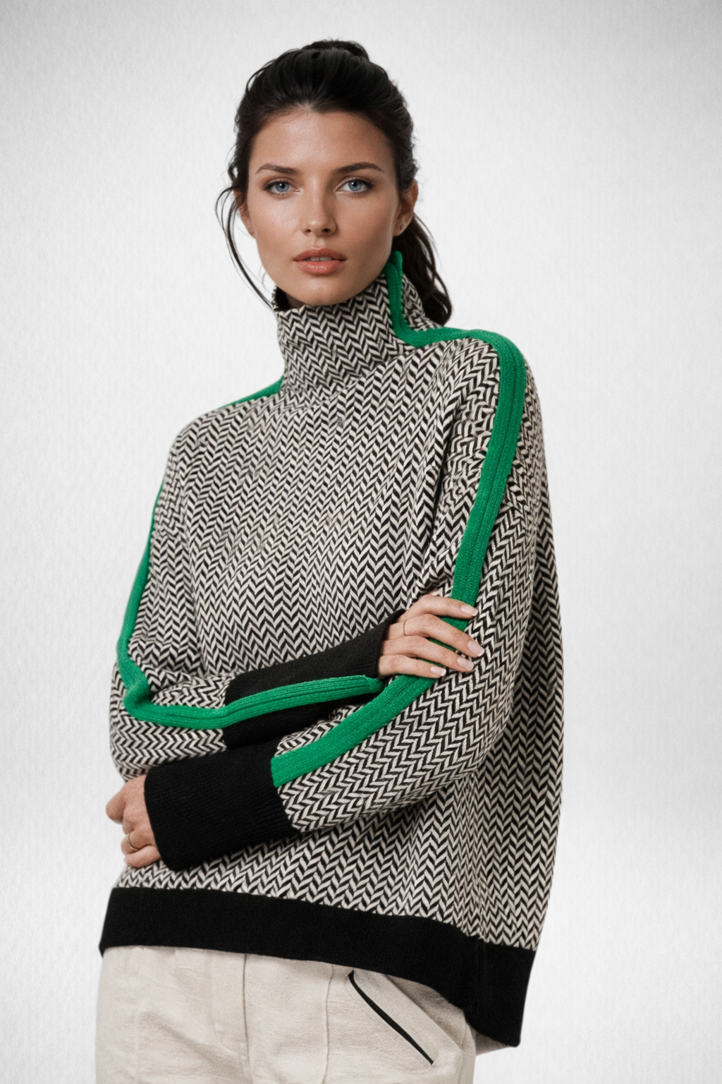 Women's Contrast Stripe Pullover – Casual, Everyday Wear