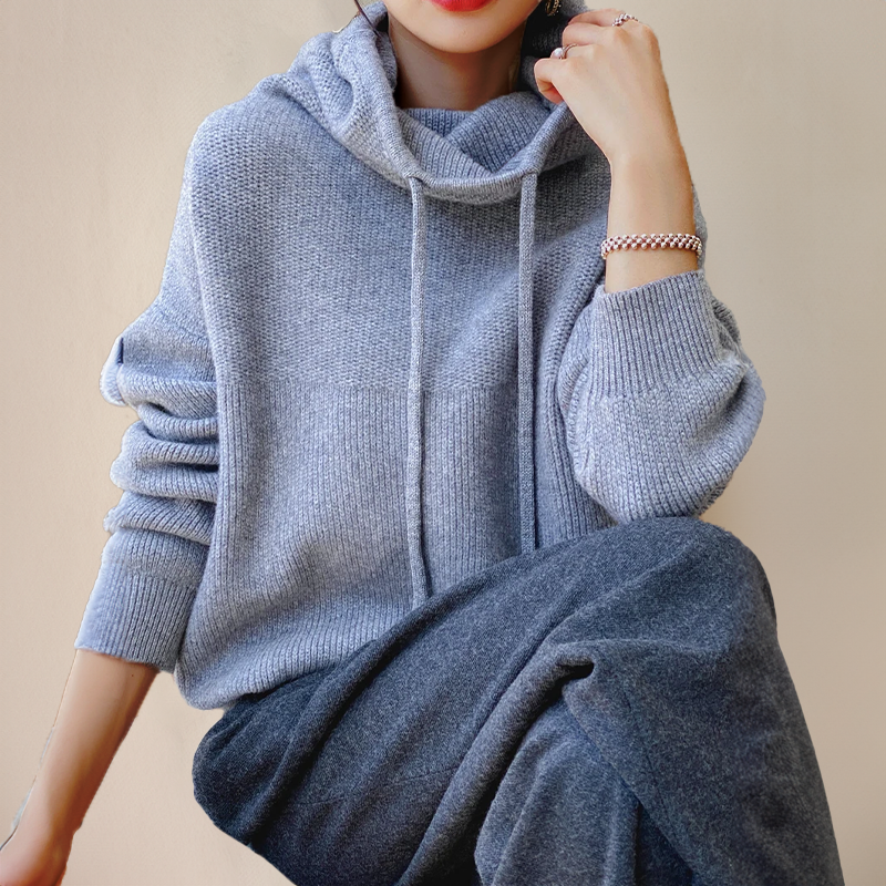 Women's Merino Turtleneck Sweater – Casual, Office