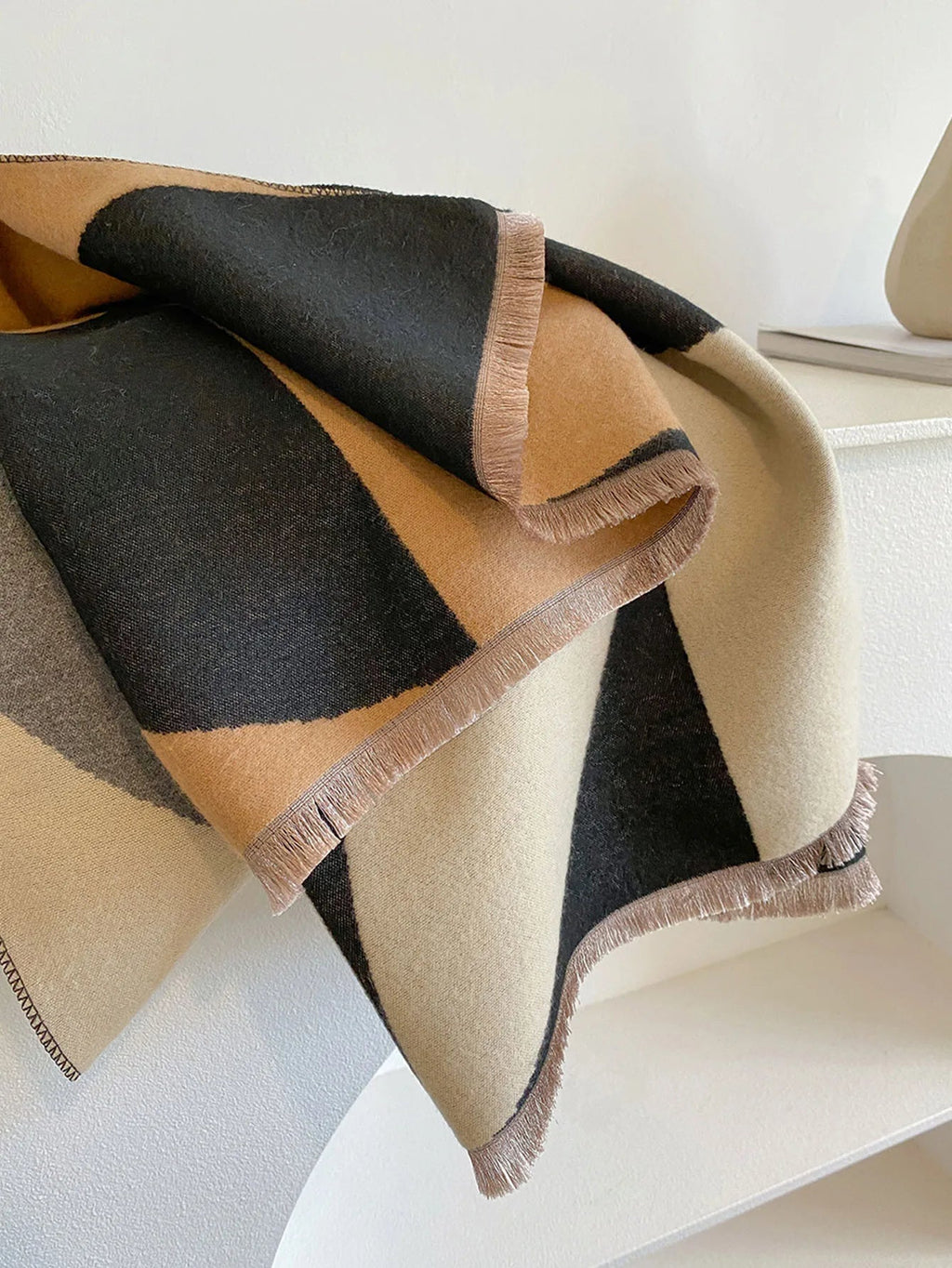 Women's Reversible Cashmere Scarf – Elegant, Warm Accessory for Winter, Gift