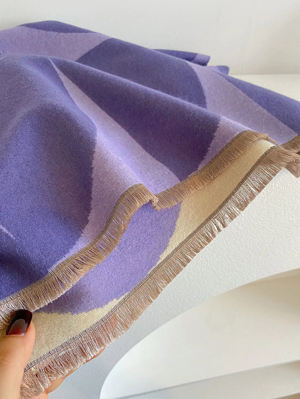 Women's Reversible Cashmere Scarf – Elegant, Warm Accessory for Winter, Gift