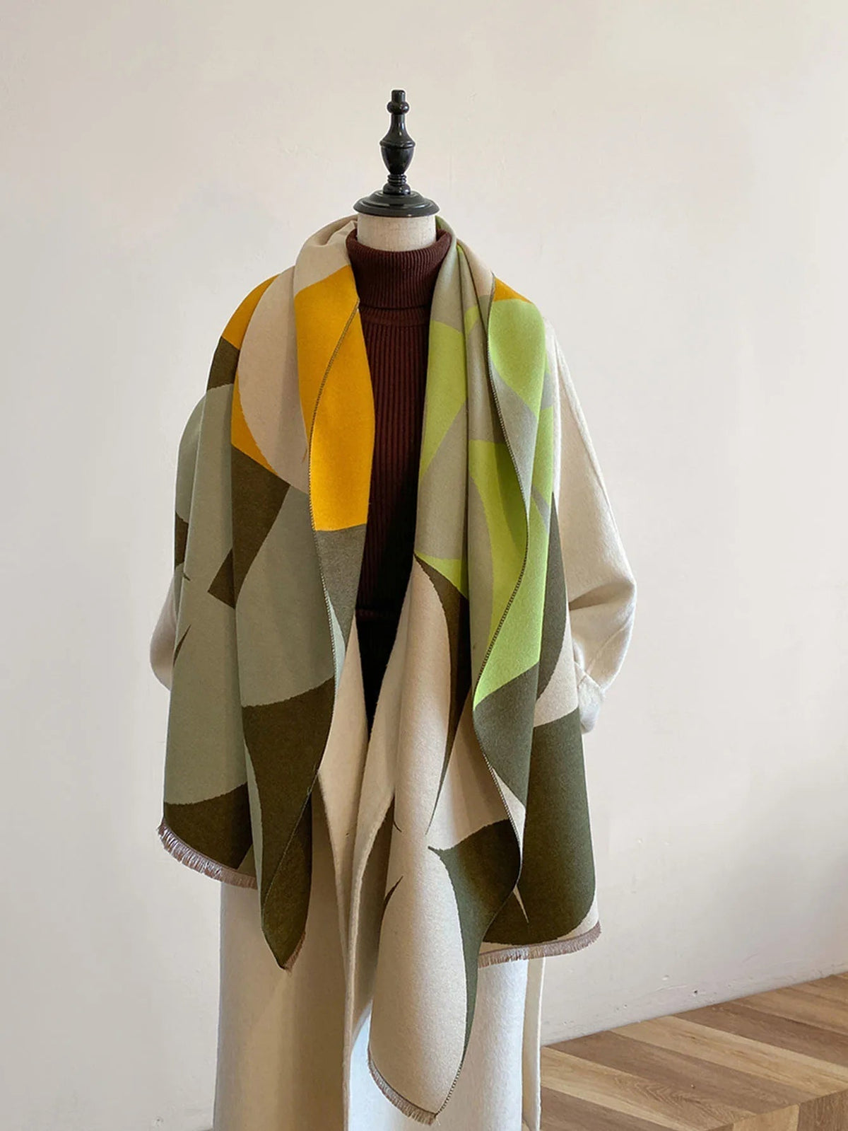 Women's Reversible Cashmere Scarf – Elegant, Warm Accessory for Winter, Gift