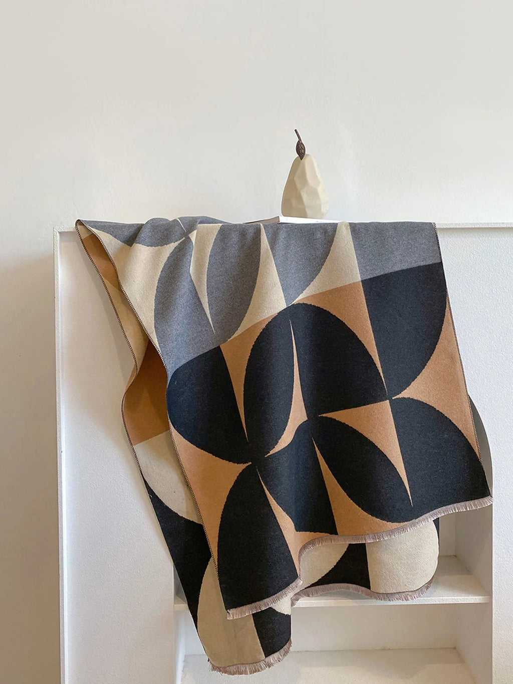 Women's Reversible Cashmere Scarf – Elegant, Warm Accessory for Winter, Gift